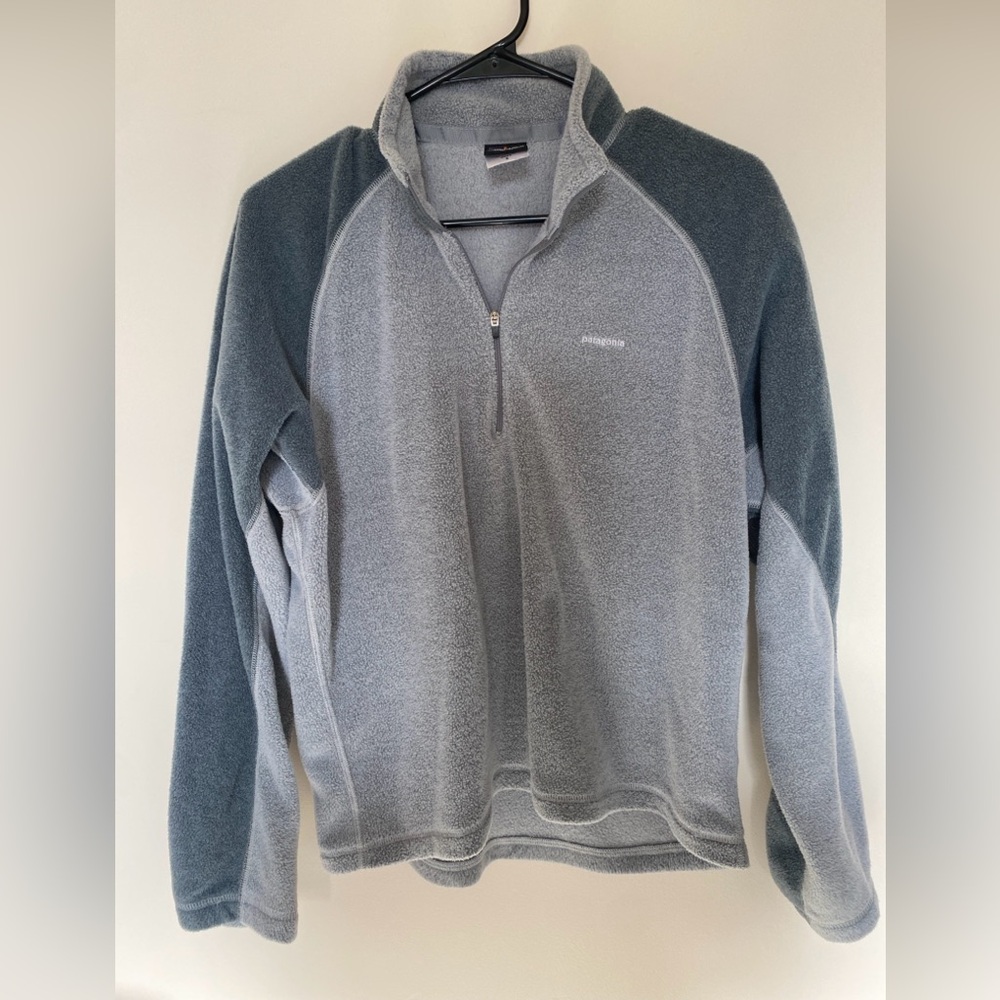 Patagonia Capilene Mens Size Small  Grey 1/4 Zip Fleece Long sleeves Pullover